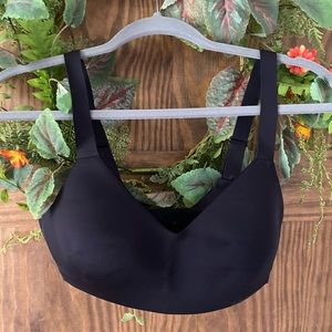 Lululemon like nothing bra 34C